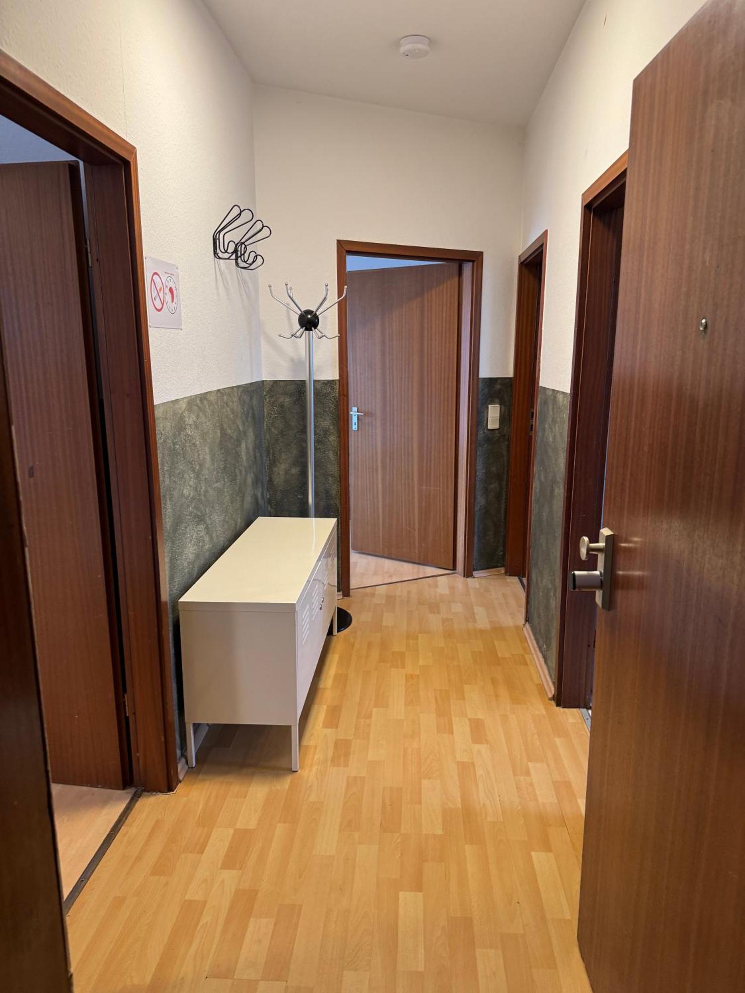 M M Gruppen, Handwerker Und Monteure Budget *