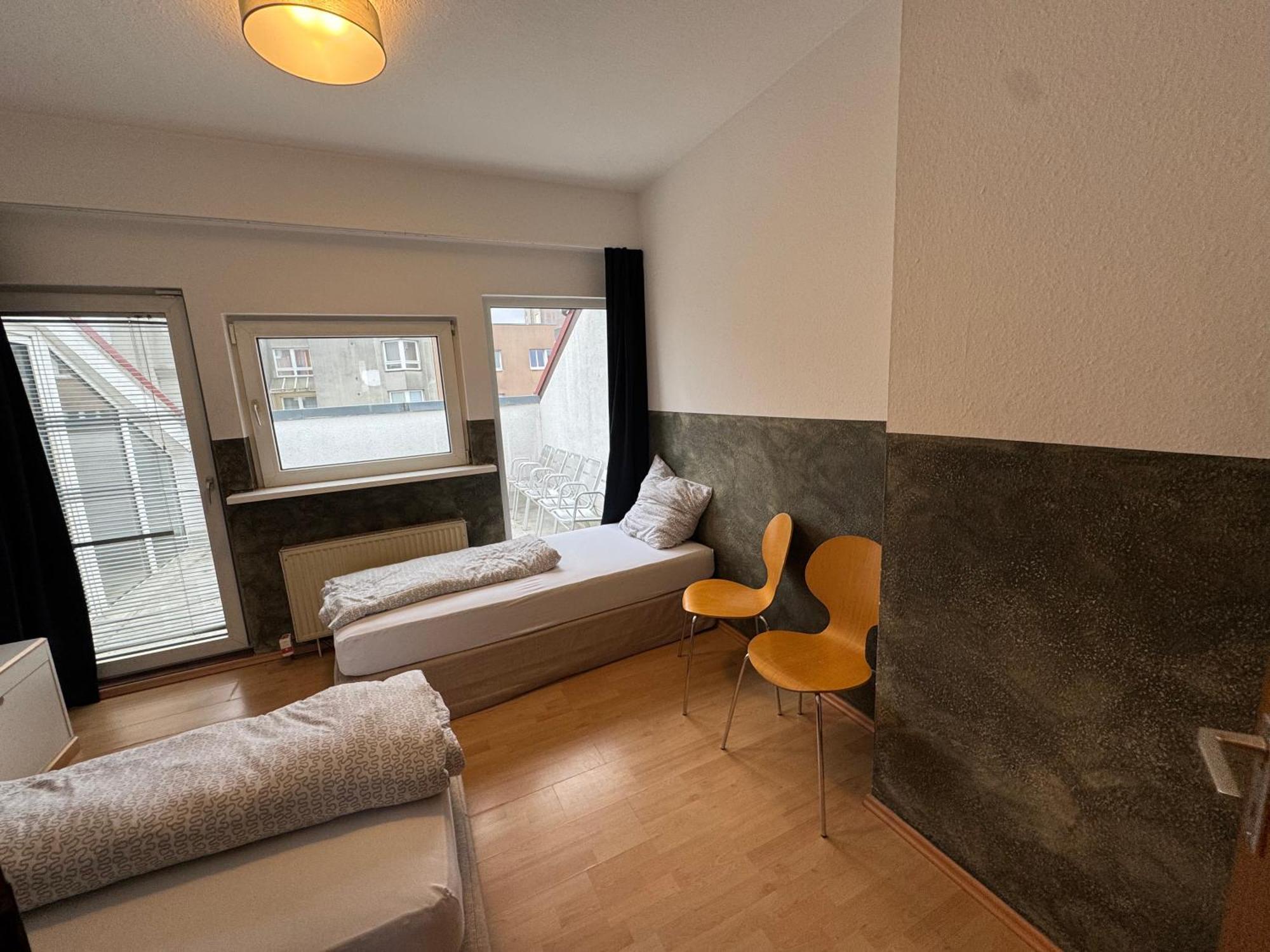 M M Central Apartments Gruppen, Handwerker Und Monteure Budget Berlim